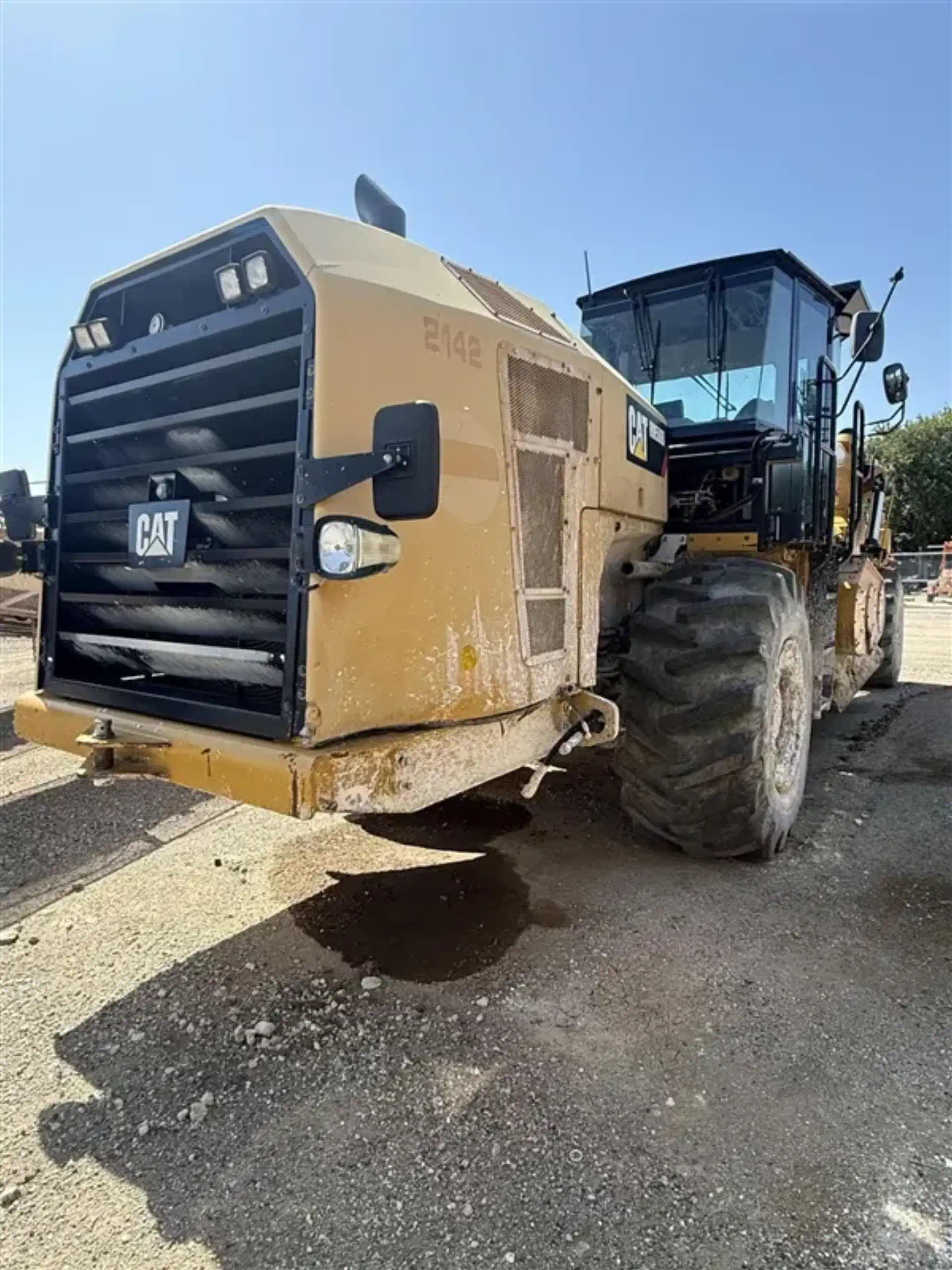 1111593--Caterpillar-RM-500-Asphalt-I-Pavers-I-Concrete-Equipment-Soil-Stabilizers---Recyclers-1920-4-1