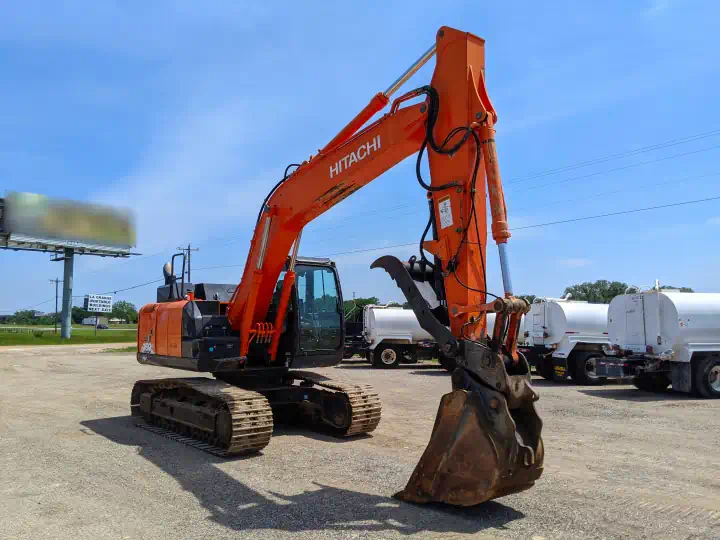 2016 Hitachi ZX160 LC-6N