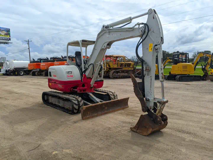 2017 Takeuchi TB260