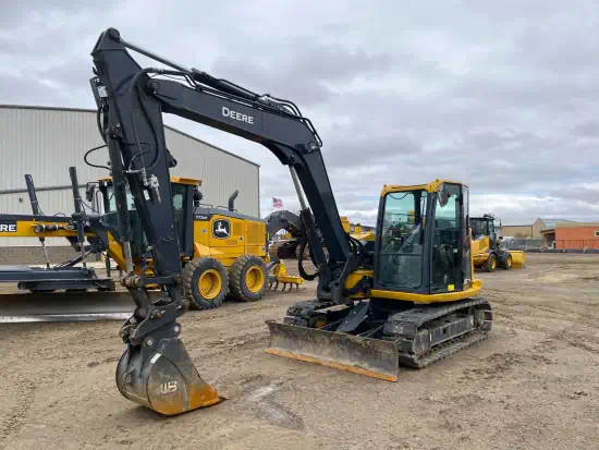 ./images/577688/550/577688-2021-Deere-85G-Excavators-Crawler-550-1-1.webp