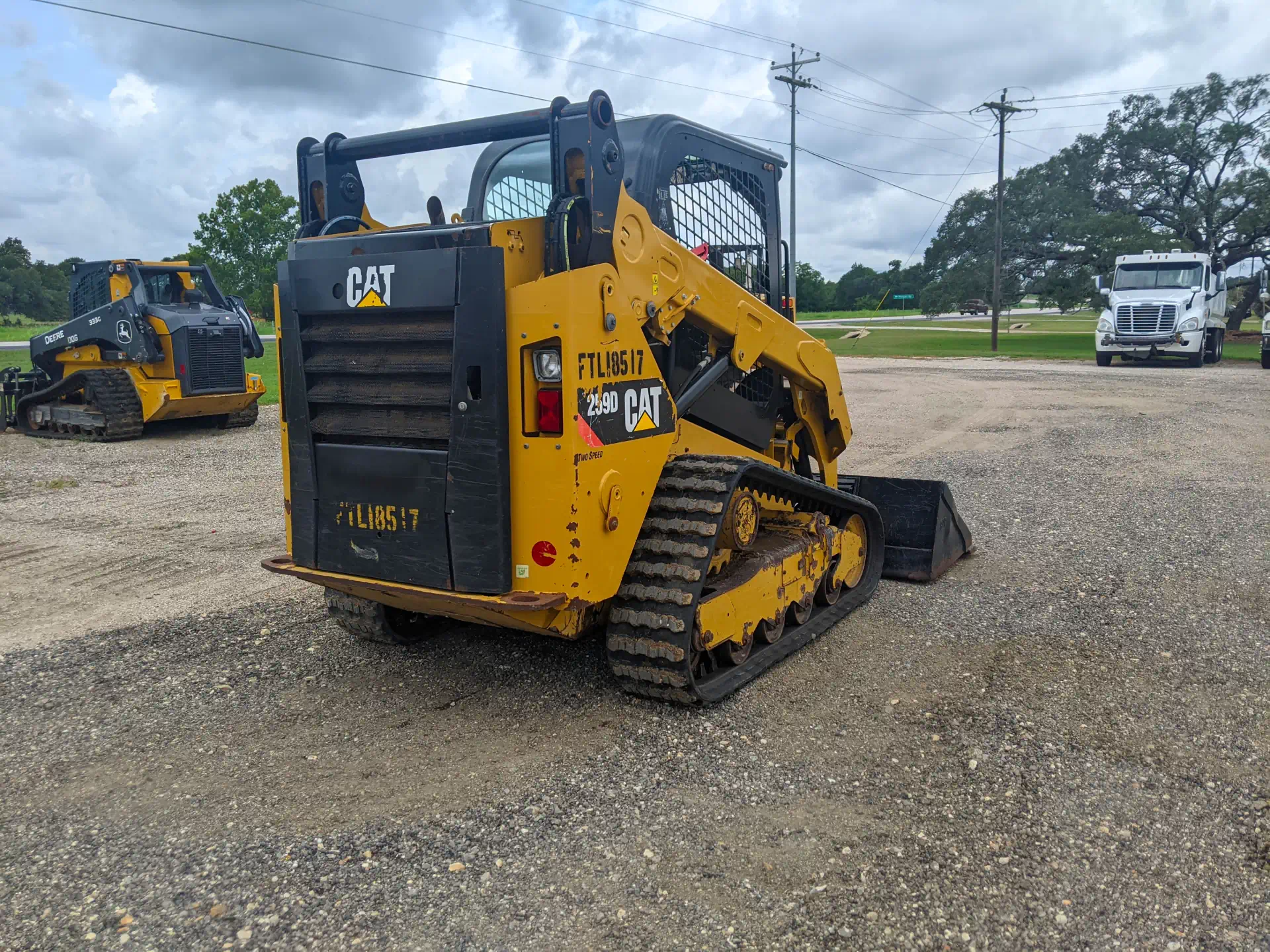 578568-2018-Caterpillar-259D-Skid-Steers-Track-1920-4-1