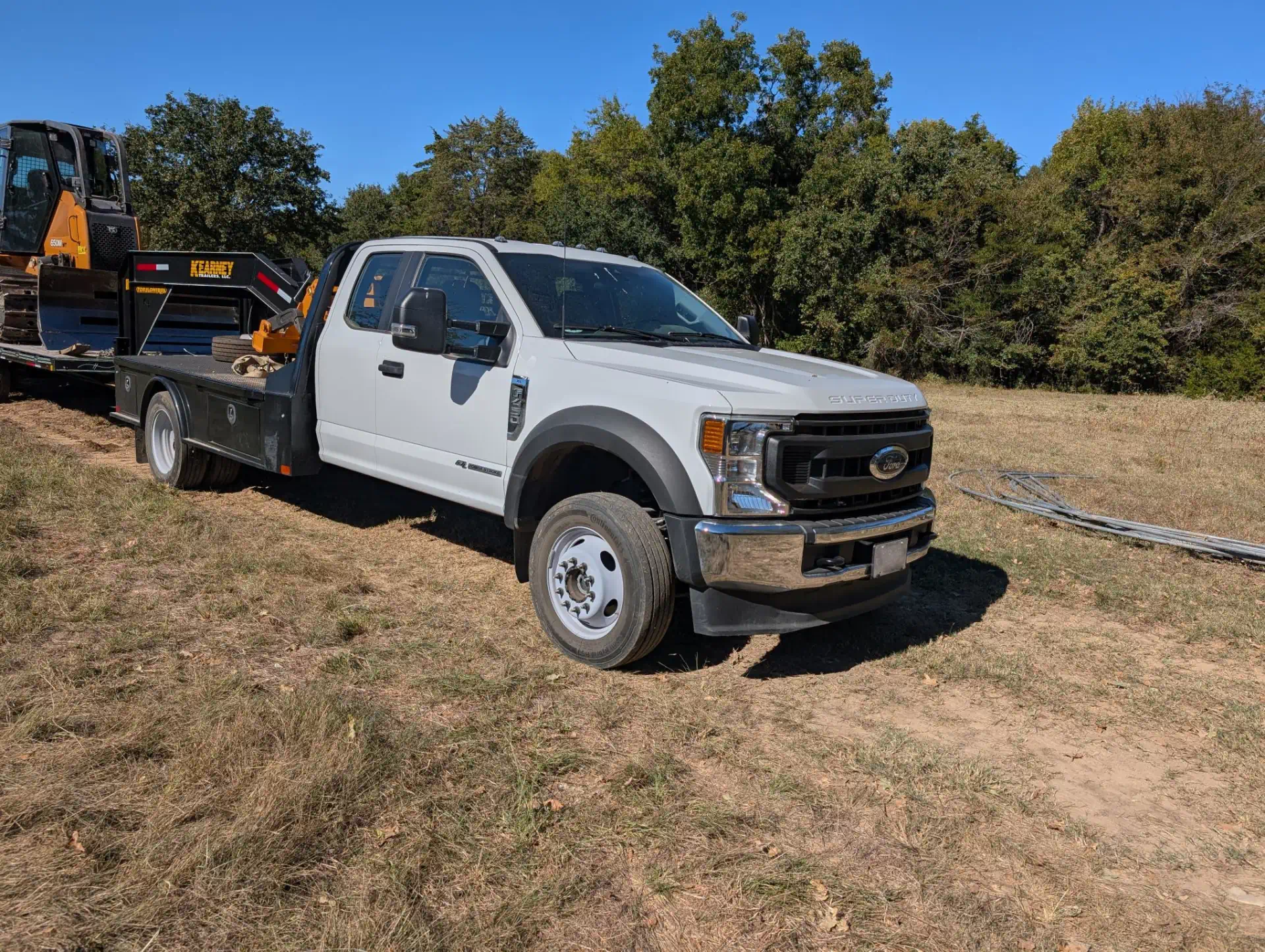 579586-2022-Ford-F450-XL-Trucks-Flatbed-1920-1-1