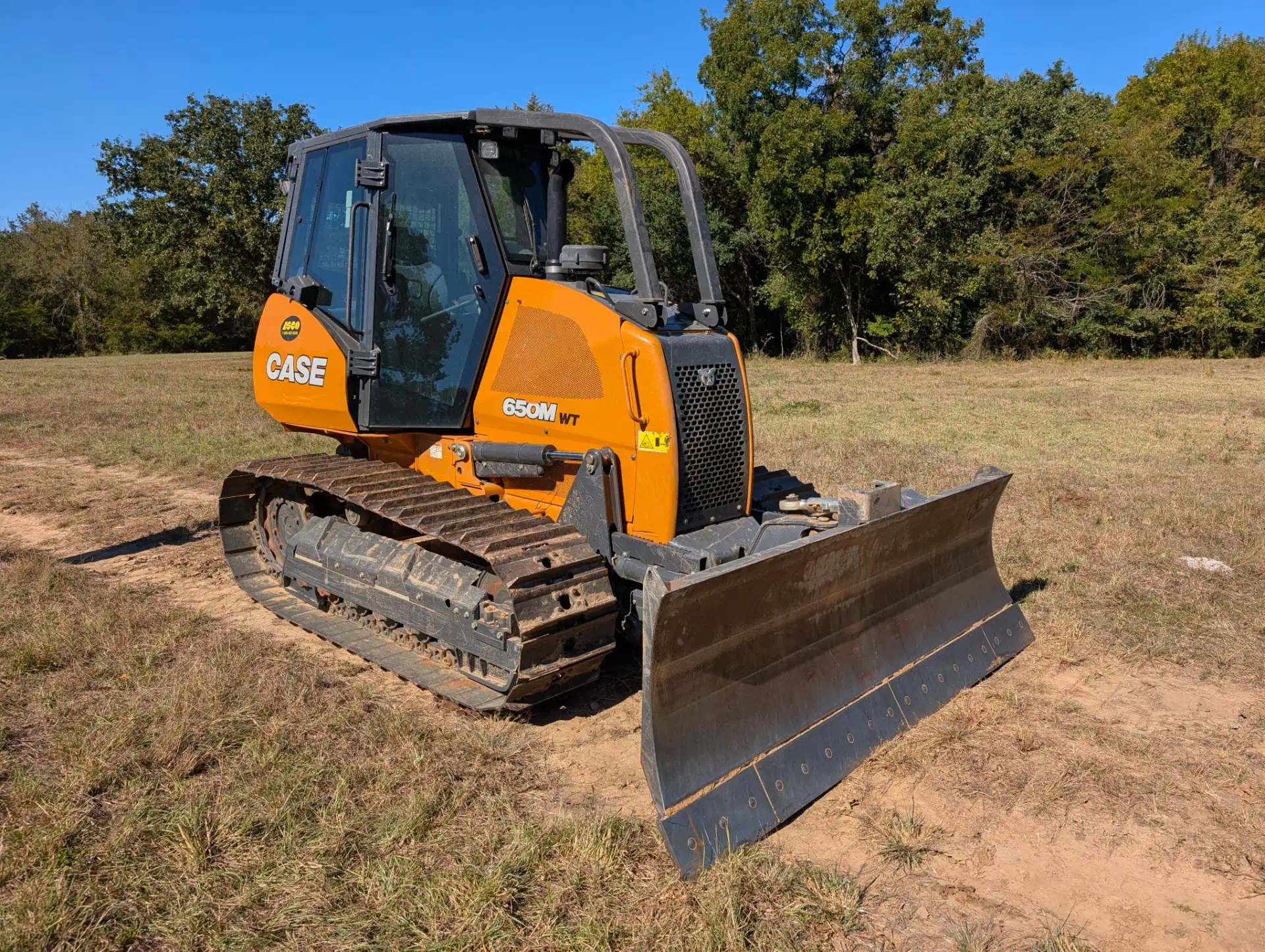 579588-2023-Case-650M-WT-Dozers-Crawler-1920-1-1