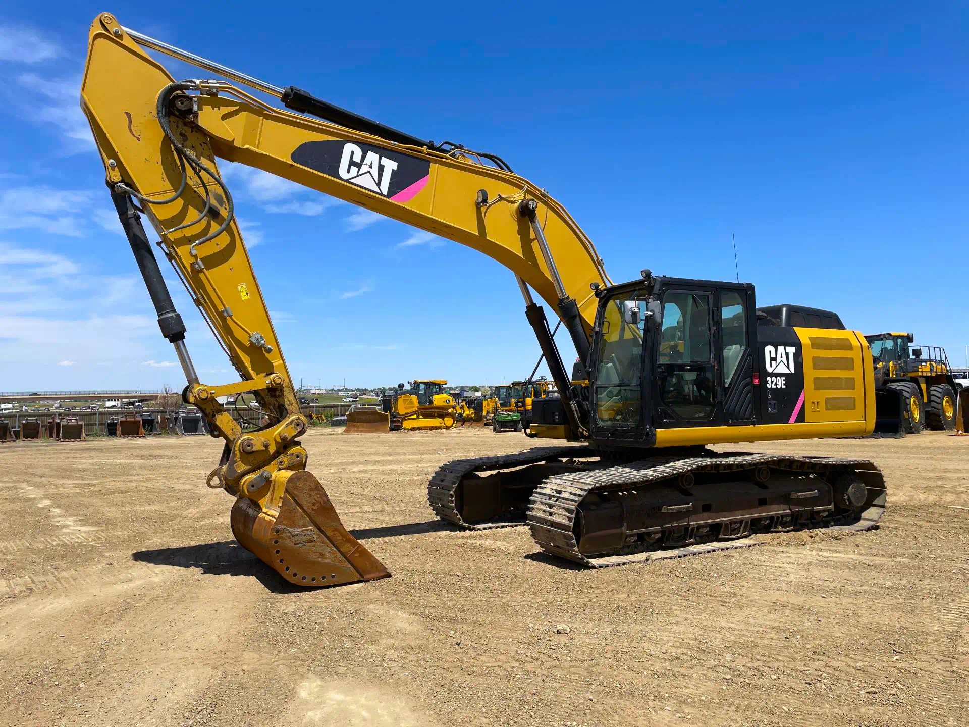 579742-2013-Caterpillar-329EL-Excavators-Crawler-1920-2-1