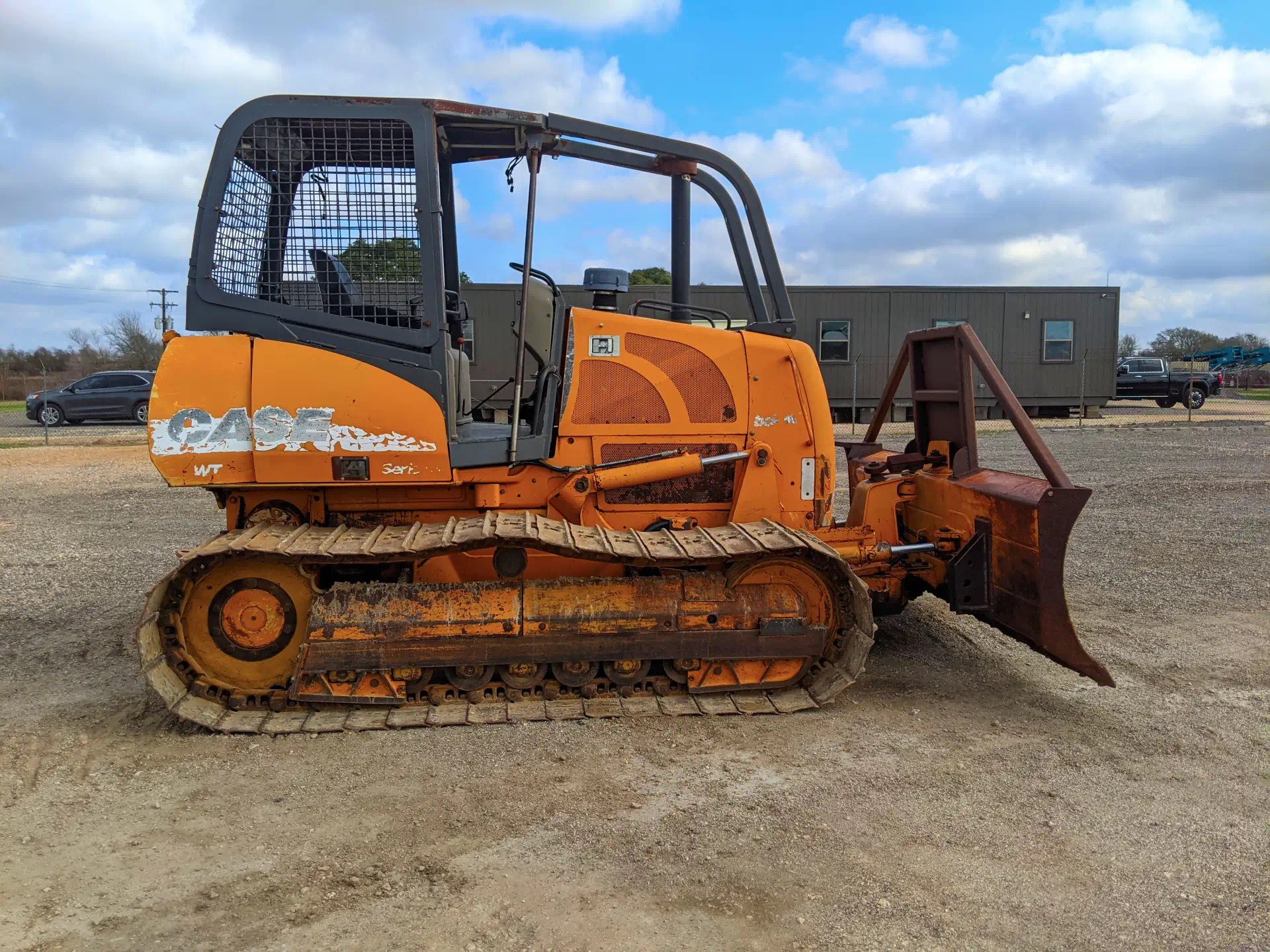 579760-2007-Case-850K-Dozers--1920-2-1