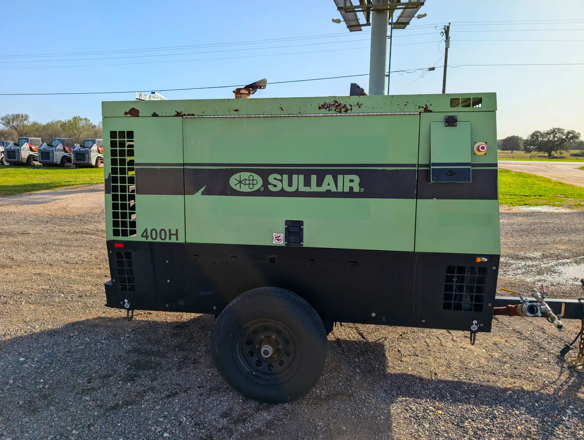 579813-2017-Sullair-400EHDPQCU4F-Air-Compressors--1920-2-1