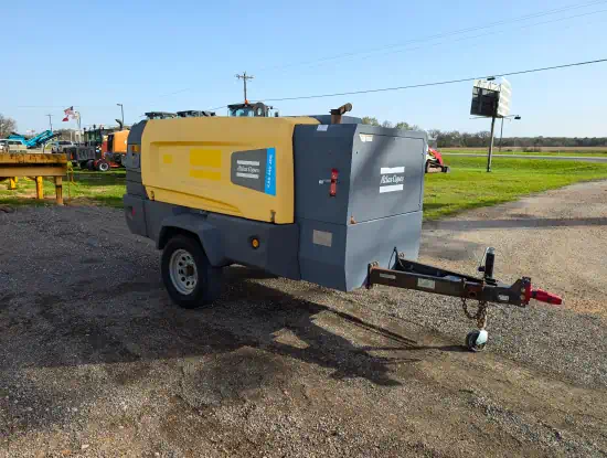 ./images/579816/550/579816-2017-Atlas-Copco-XAS440JD-T4F-Air-Compressors--550-1-1.webp