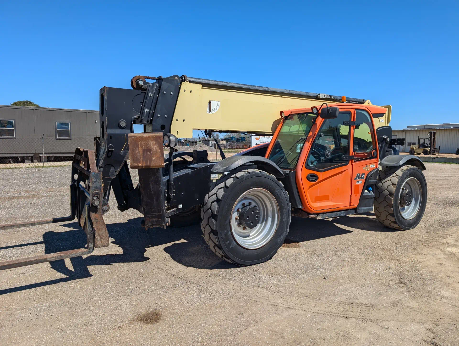 1-579827-2017-JLG-1255-Lifts-Telehandlers-1920-6-1