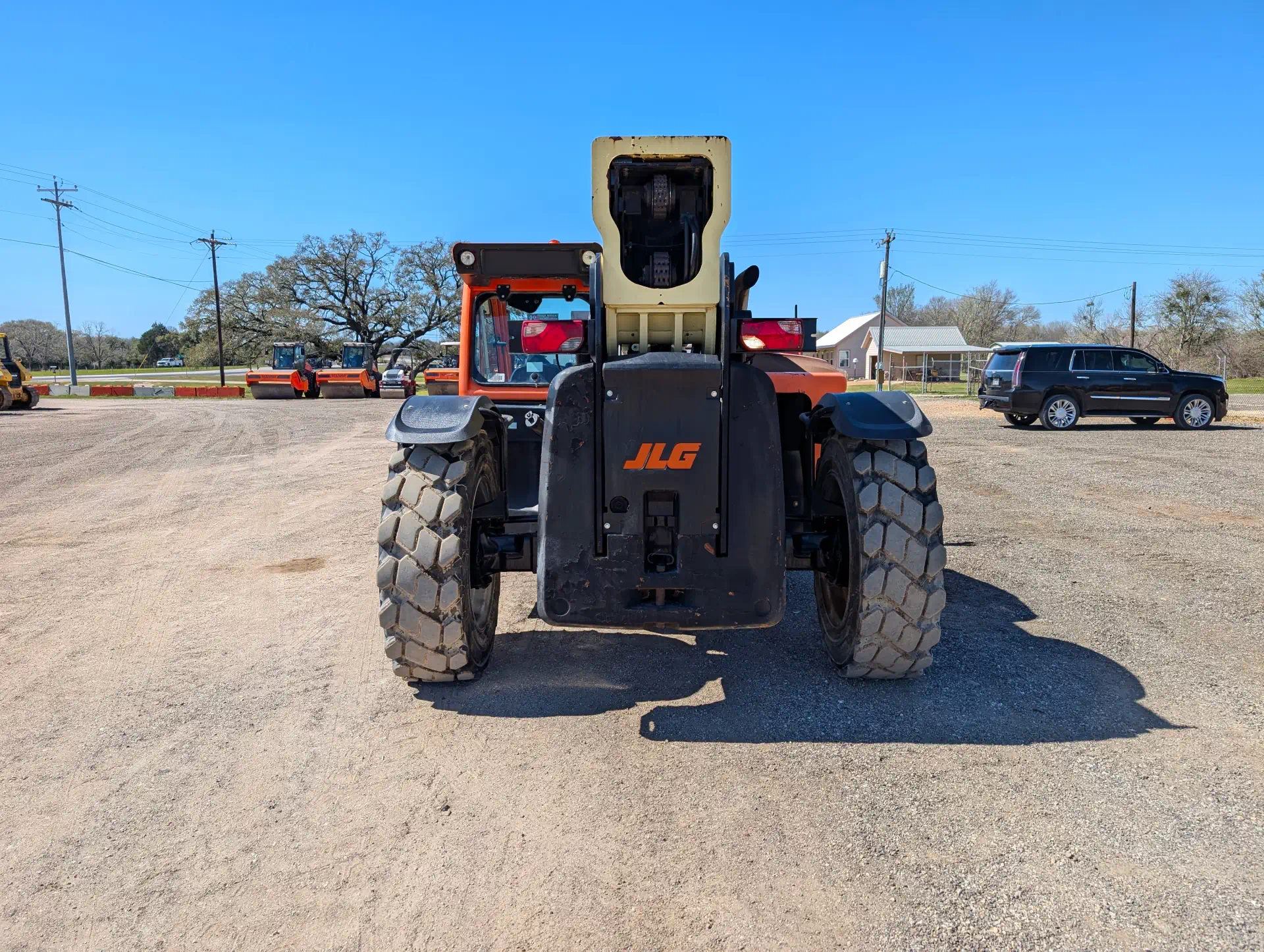 579828-2017-JLG-1255-Lifts-Telehandlers-1920-4-1