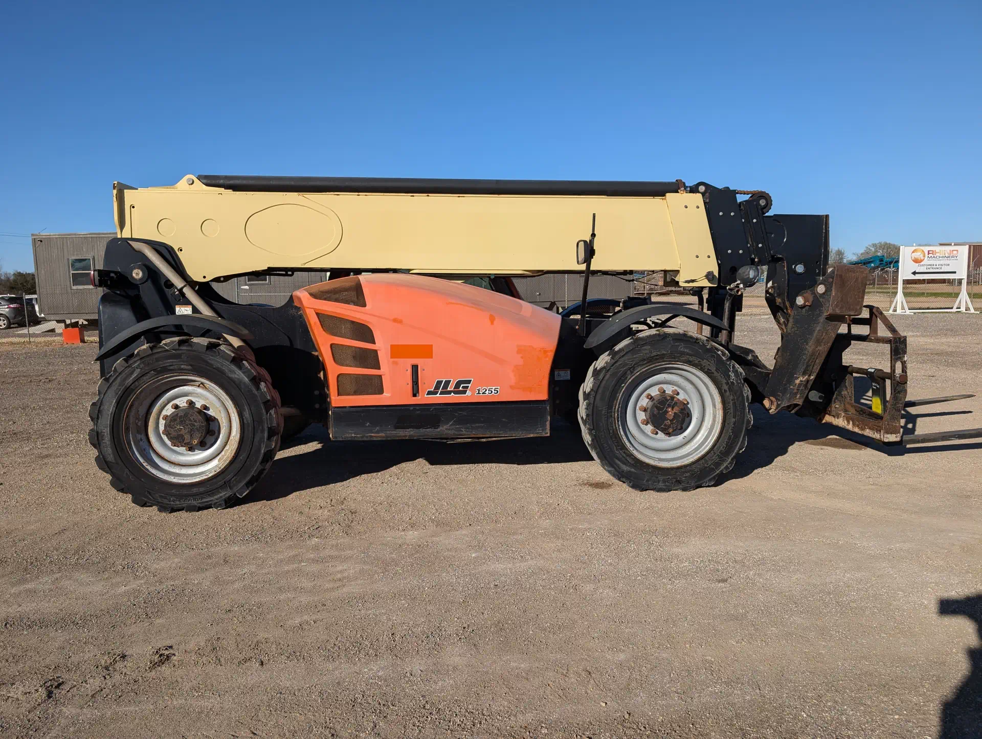 579829-2018-JLG-1255-Lifts-Telehandlers-1920-4-1