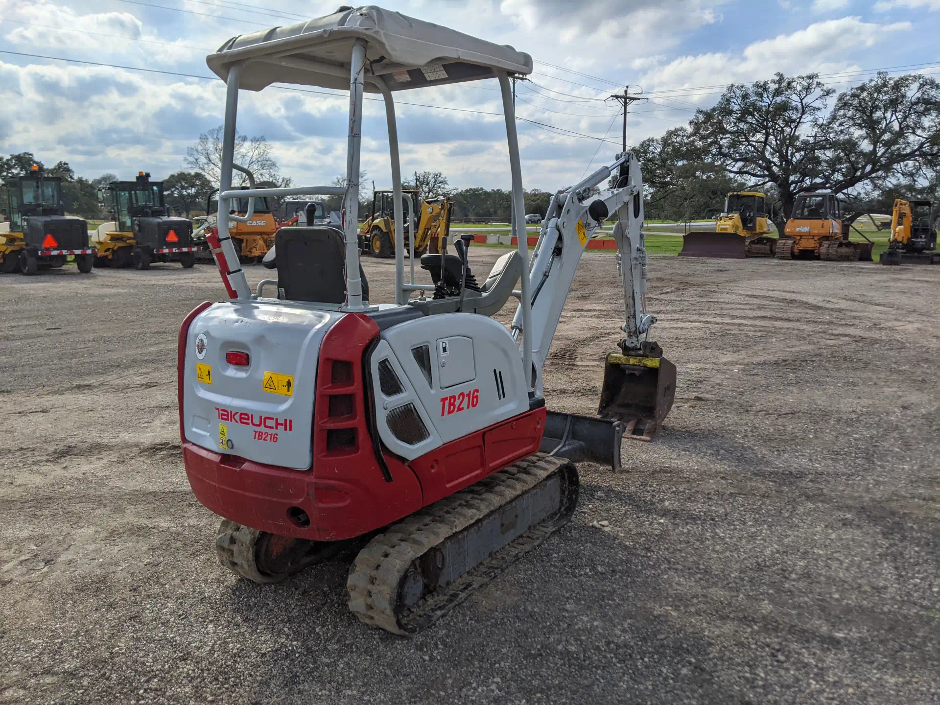 Takeuchi TB216