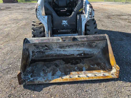 ./images/579861/550/579861-2021-Bobcat-S62-Skid-Steers-Track-550-11-1.webp