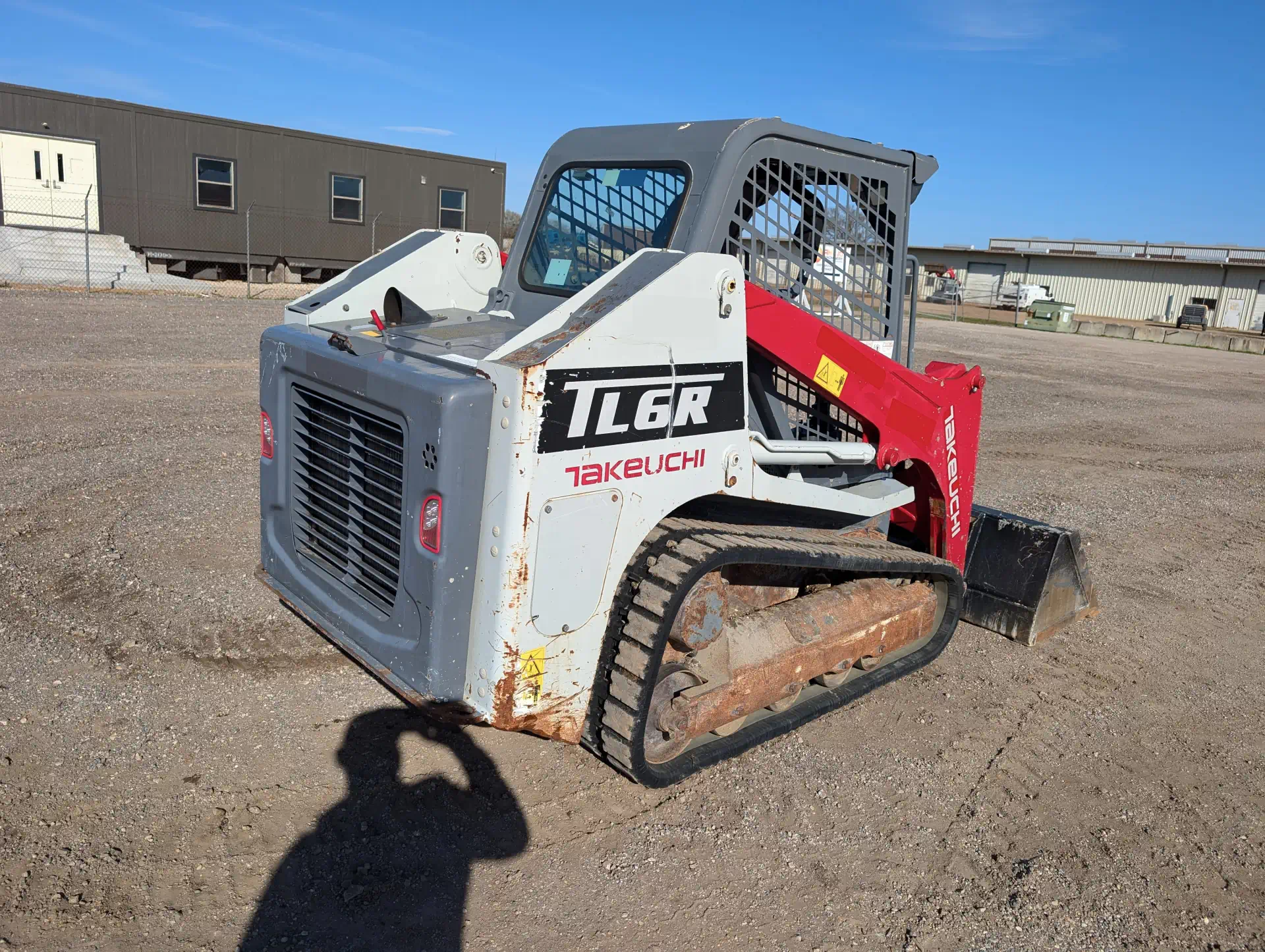 579872-2018-Takeuchi-TL6R-Skid-Steers-Track-1920-3-1