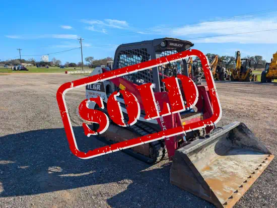 ./images/579872/550/1-579872-2018-Takeuchi-TL6R-Skid-Steers-Track-550-24-1.webp
