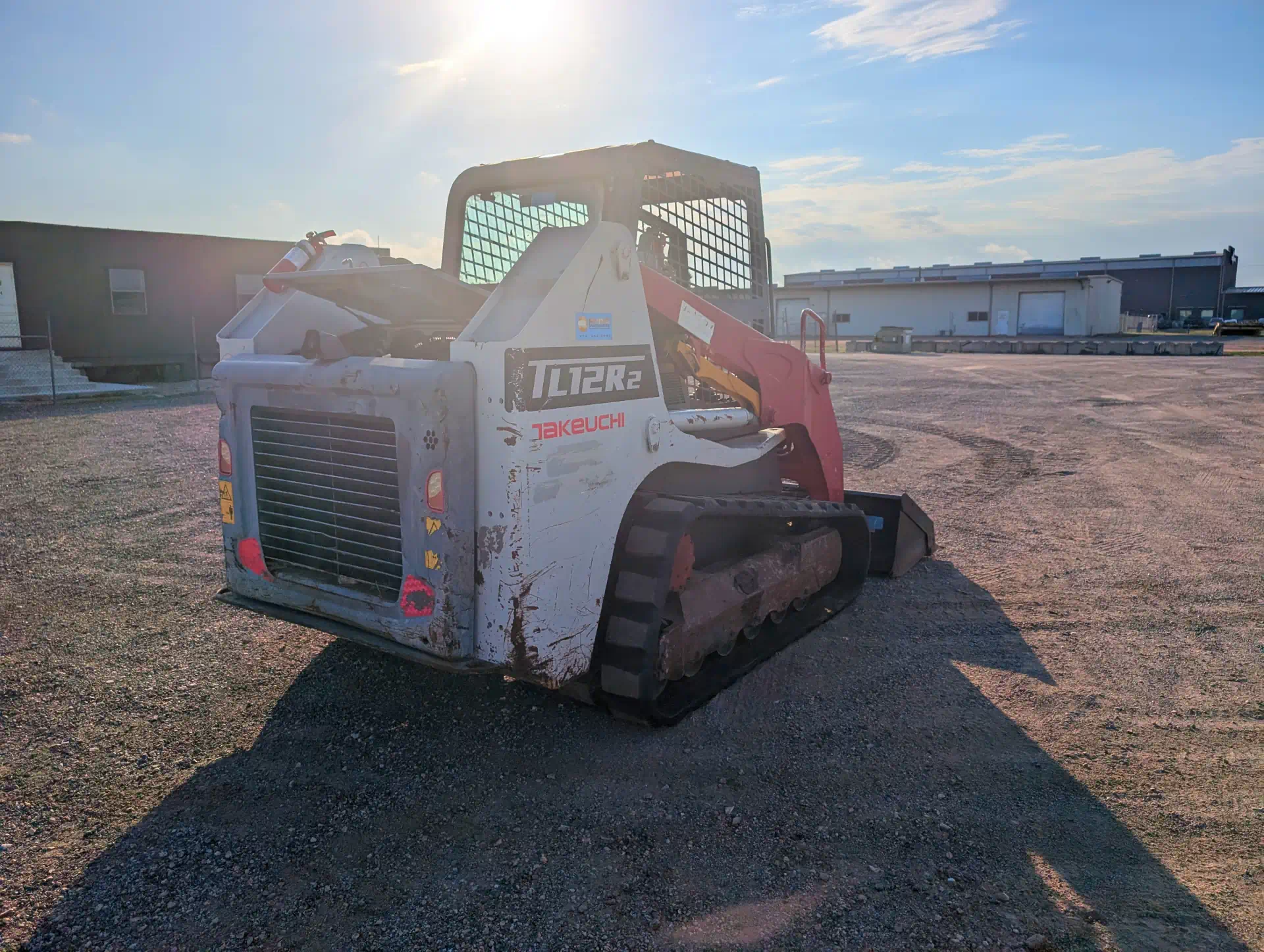 579888-2017-Takeuchi-TL12R2-Skid-Steers-Track-1920-4-1