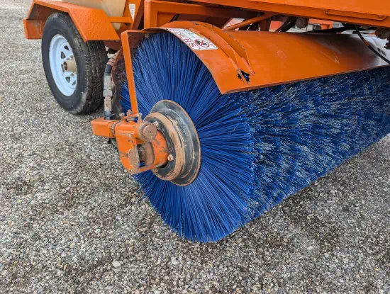 ./images/579890/550/579890-2019-Broce-RCT350-Sweepers---Broom-Equipment--550-12-1.webp