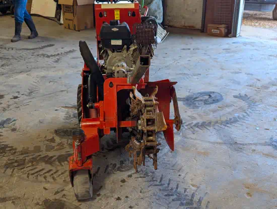./images/579892/550/579892-2019-Ditch-Witch-C14-Trenchers---Cable-Plows--550-3-1.webp