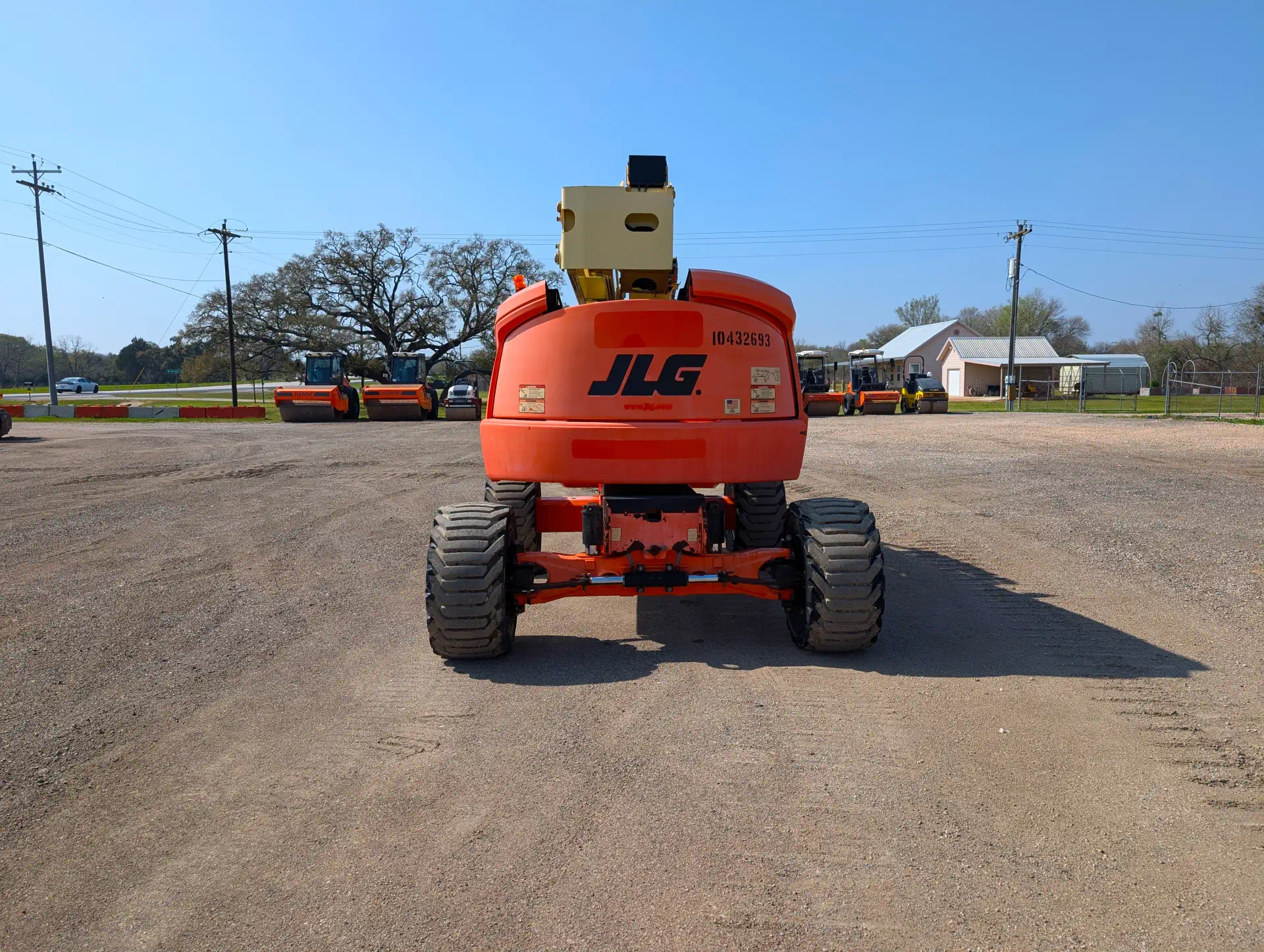 579920-2016-JLG-450AJ-Lifts-Articulating-Boom-Lifts-1920-4-1