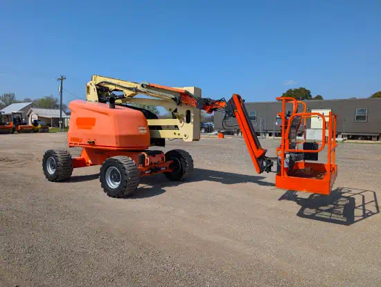 ./images/579920/550/579920-2016-JLG-450AJ-Lifts-Articulating-Boom-Lifts-550-1-1.webp