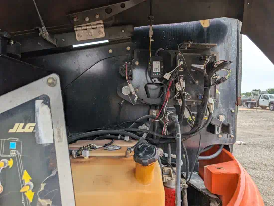 ./images/580512/550/580512-2016-JLG-400S-Lifts-Telescopic-Boom-Lifts-550-13-1.webp