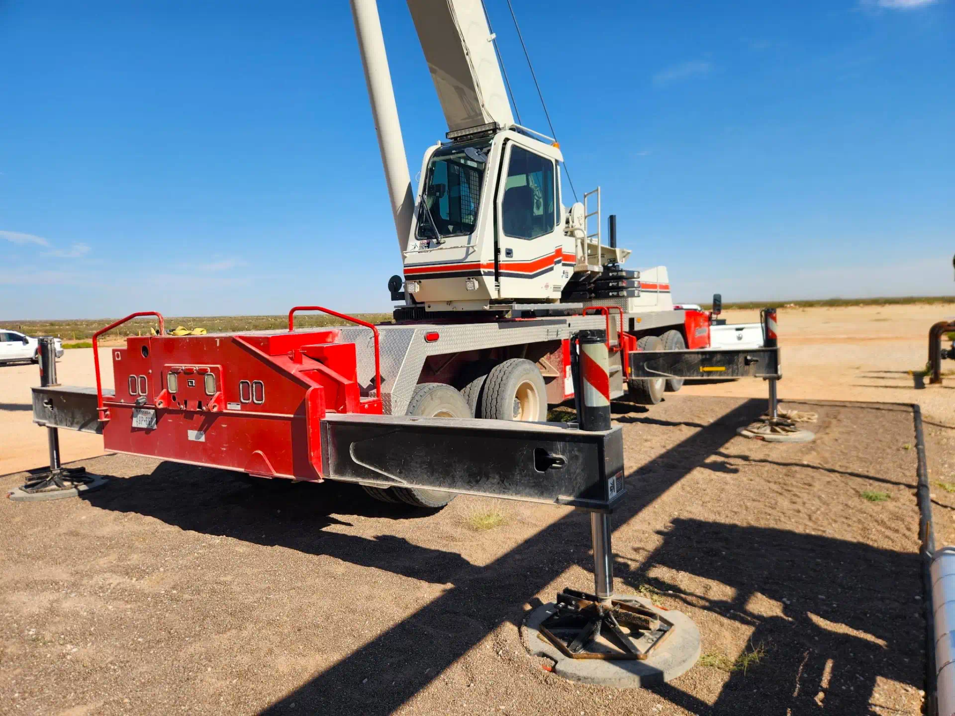 582058-2019-Link-Belt-HTC-8660-Cranes-Telescopic-Boom-Truck-Cranes-1920-5-1