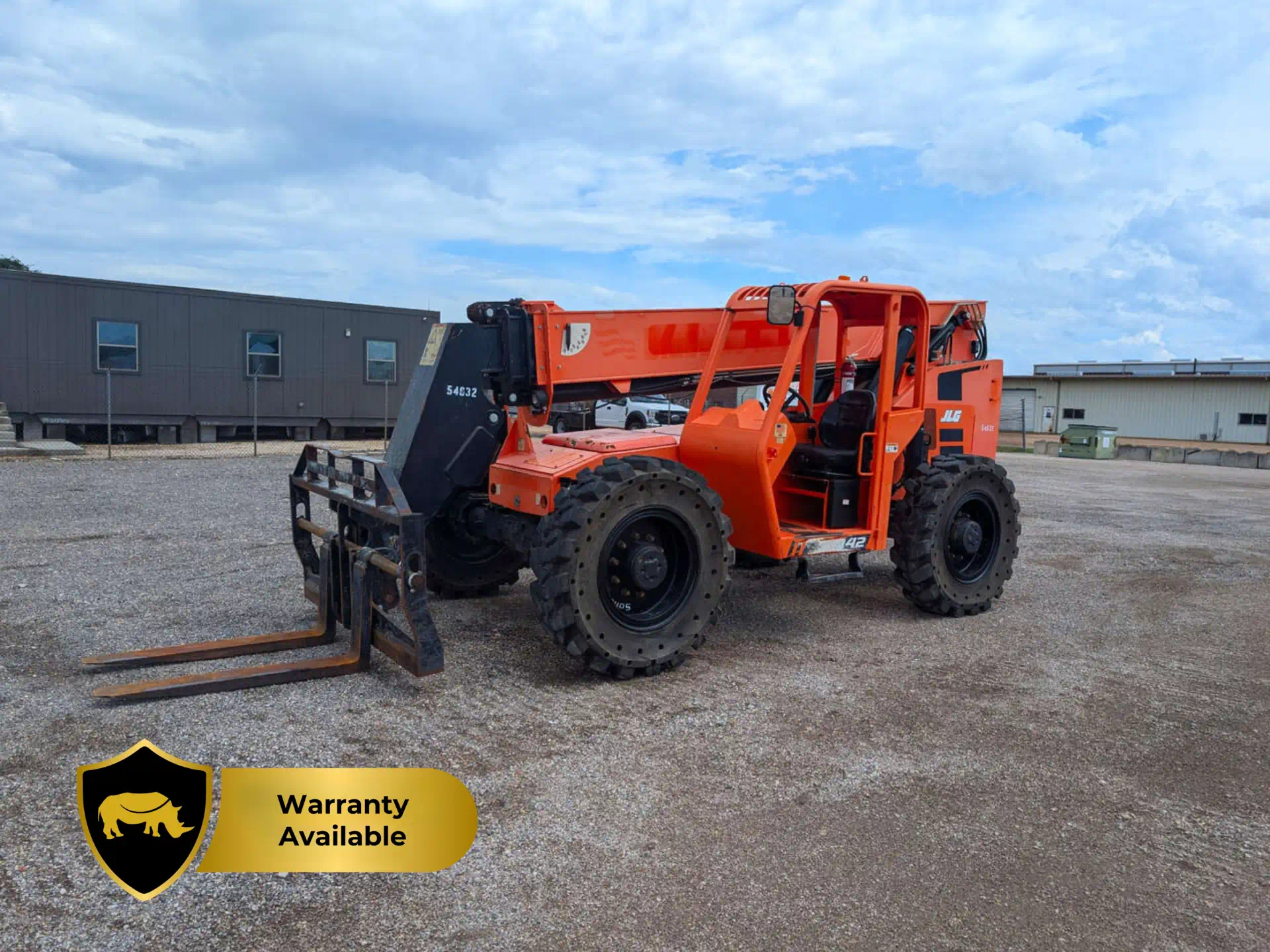1-583186-2017-SkyTrak-8042-Lifts-Telehandlers-1920-21-1
