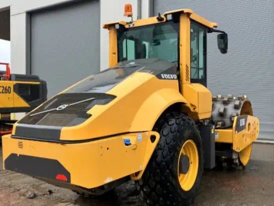 ./images/583503/550/583503-2022-Volvo-SD115B-Compactors-Smooth-Drum-550-3-1.webp
