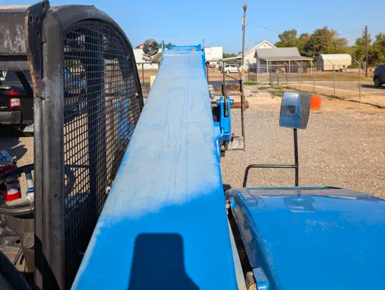 ./images/584163/550/584163-2017-Genie-GTH-5519-Lifts-Telehandlers-550-5-1.webp
