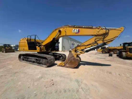./images/584175/550/584175-2022-Caterpillar-349-Excavators-Crawler-550-1-1.webp
