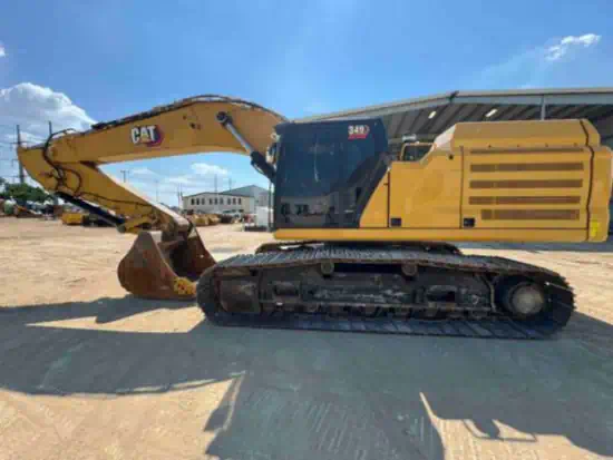 ./images/584175/550/584175-2022-Caterpillar-349-Excavators-Crawler-550-5-1.webp