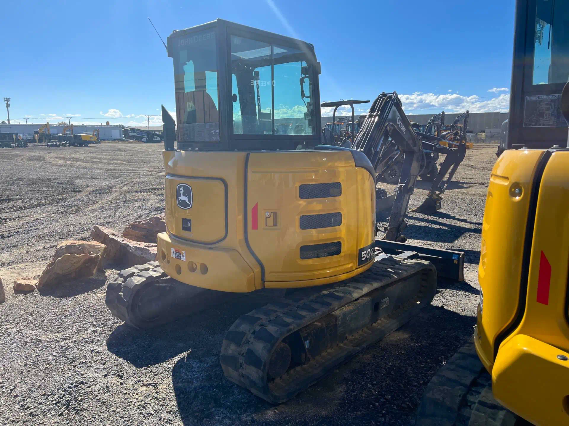 584187-2022-Deere-50G-Excavators-Mini--up-to-12-000-lbs--1920-3-1