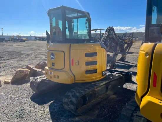./images/584187/550/584187-2022-Deere-50G-Excavators-Mini--up-to-12-000-lbs--550-3-1.webp