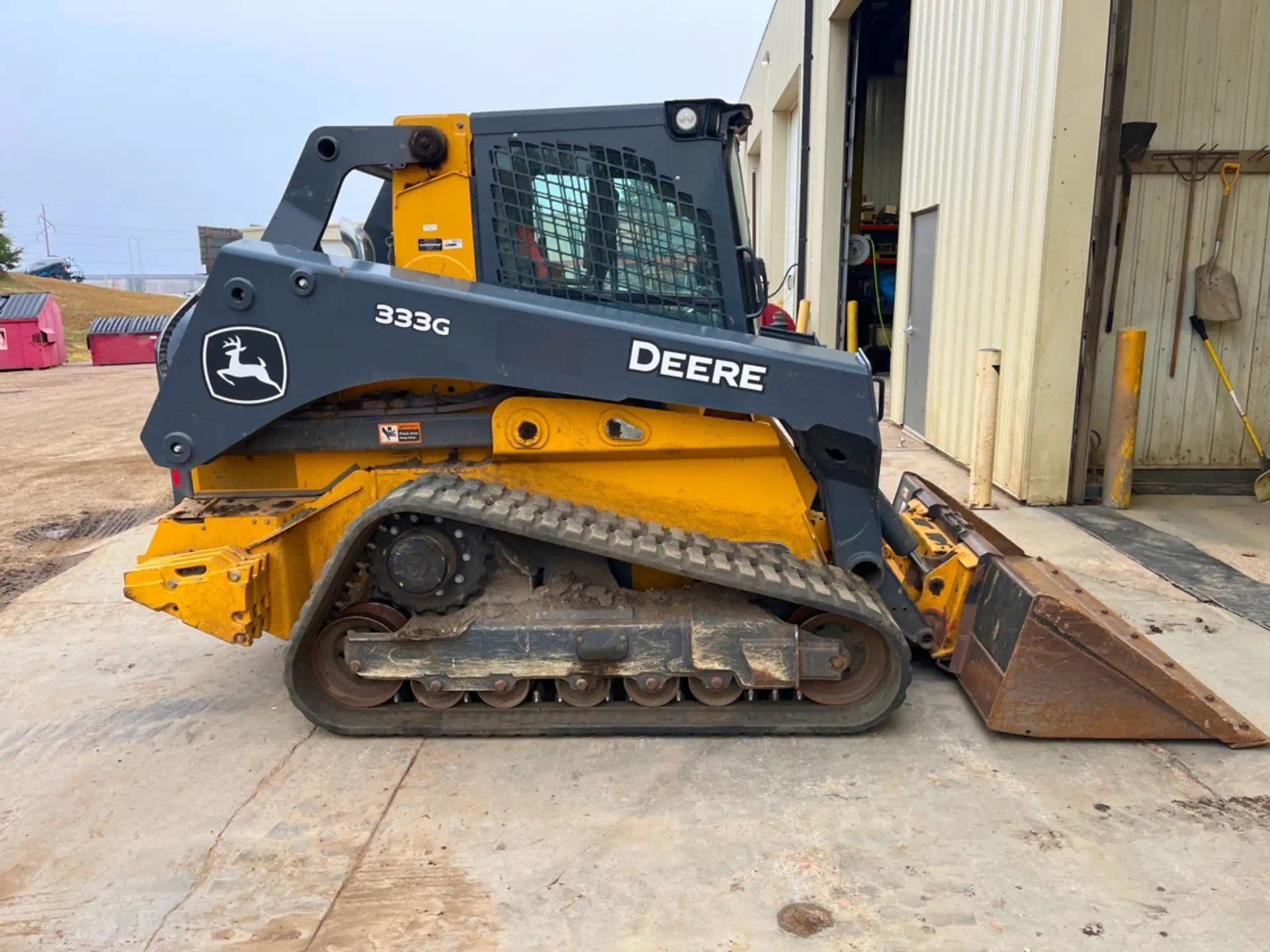 584442--Deere-333G-Skid-Steers-Track-1920-3-1