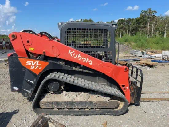 ./images/584462/550/584462--Kubota-SVL97-2-HFC-Skid-Steers--550-2-1.webp
