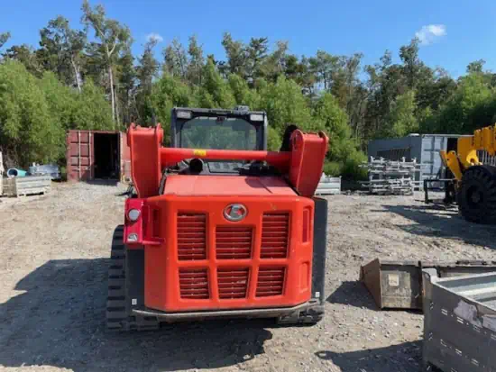 ./images/584462/550/584462--Kubota-SVL97-2-HFC-Skid-Steers--550-3-1.webp
