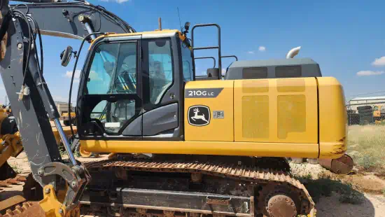 ./images/584609/550/584609--Deere-210G-LC-Excavators-Crawler-550-12-1.webp