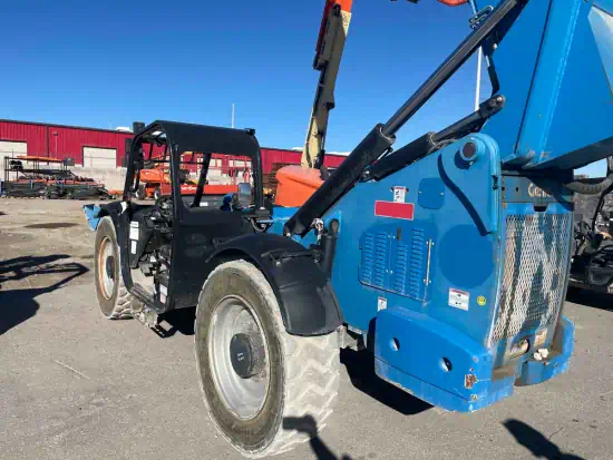 ./images/584651/550/584651--Genie-GTH-1056-Lifts-Telehandlers-550-3-1.webp